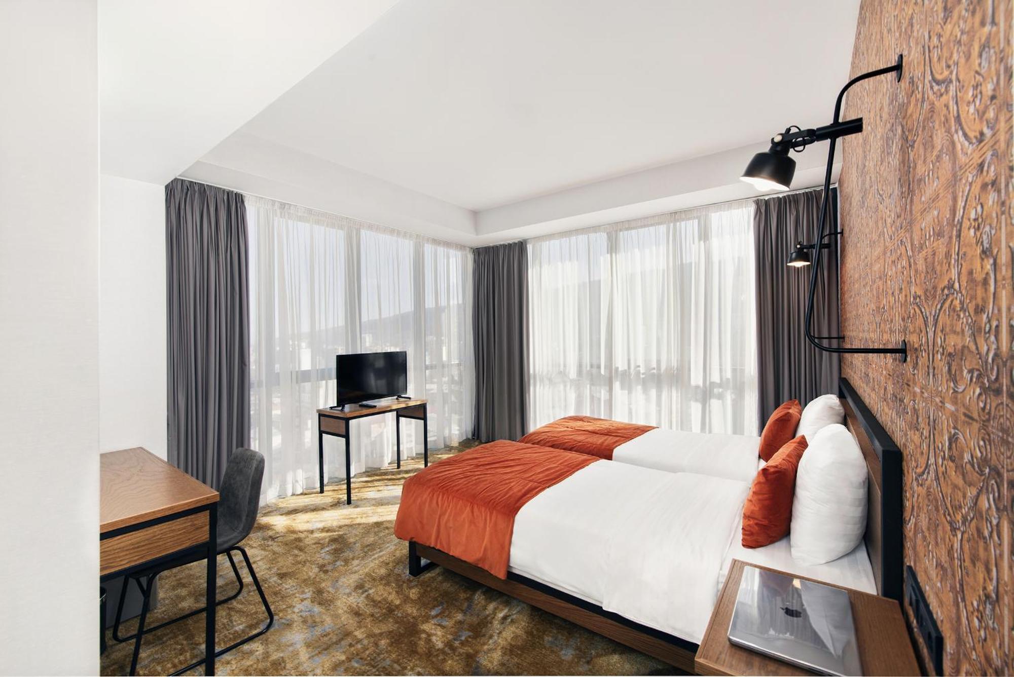 Biography Design Tbilisi Hotel Buitenkant foto
