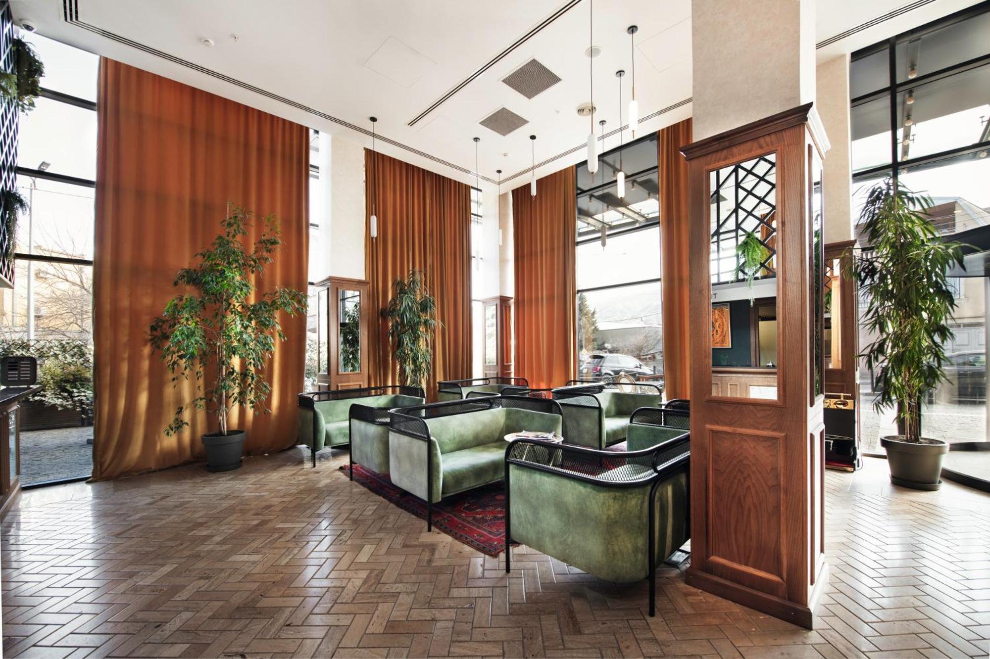 Biography Design Tbilisi Hotel Buitenkant foto