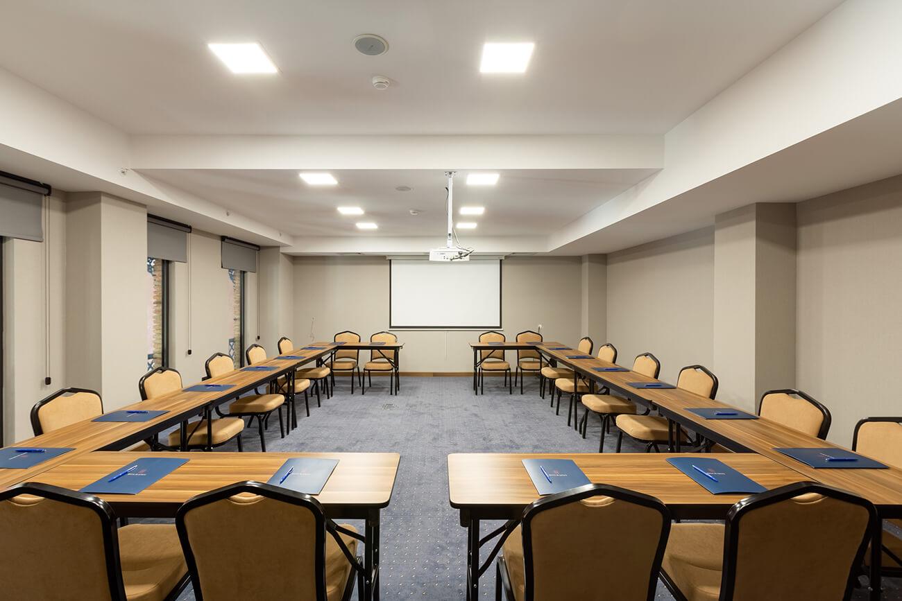 Biography Design Tbilisi Hotel Buitenkant foto
